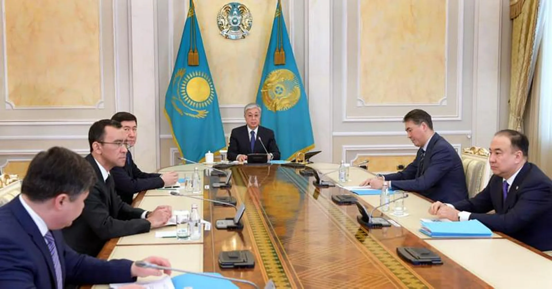 Капитал - Режим ЧП продлят до конца апреля