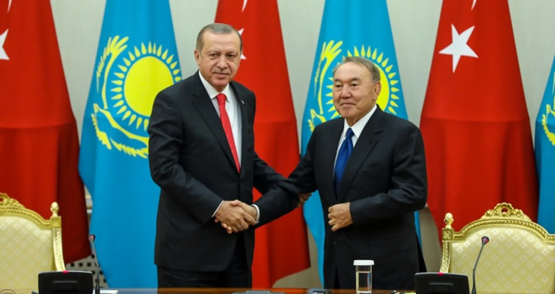 Капитал - Нурсултан Назарбаев поздравил Реджепа Эрдогана с победой на выборах