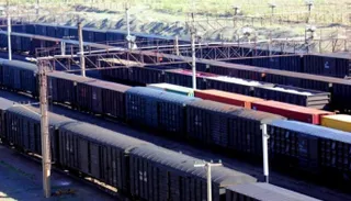 Капитал - Китайская сторона не принимает грузы в крытых вагонах