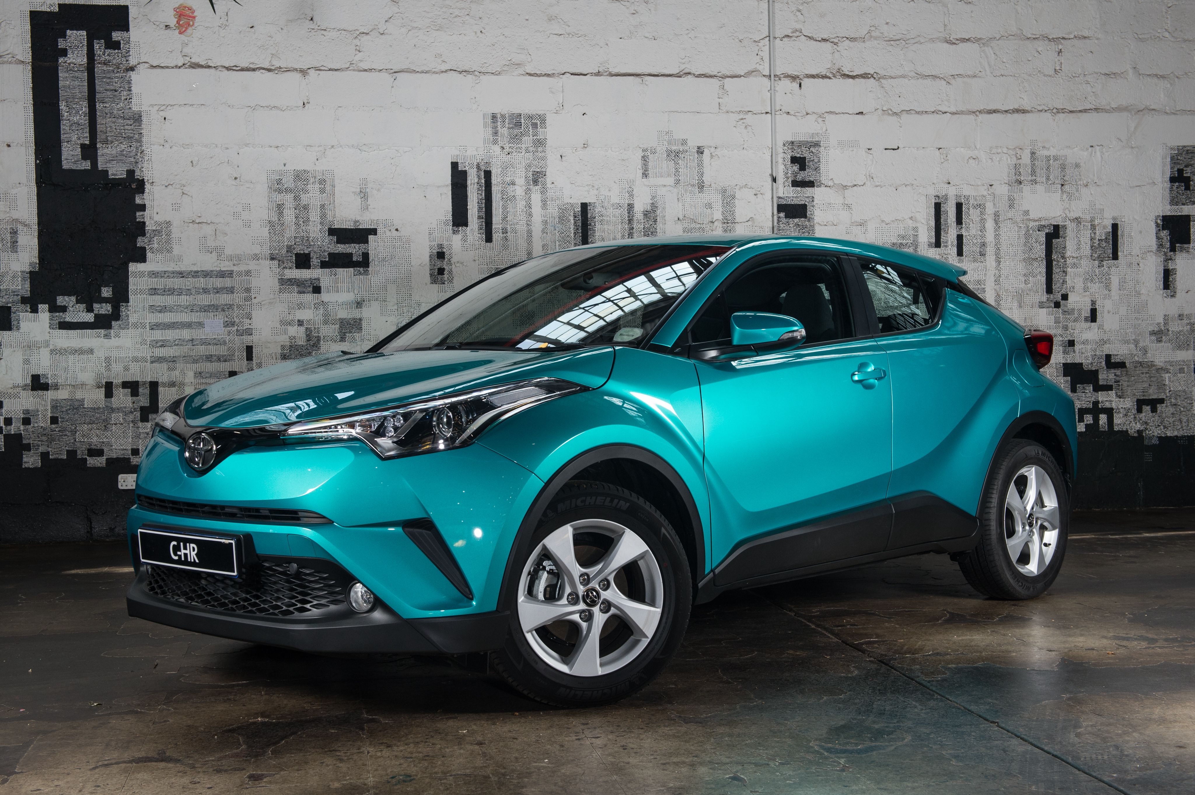 В Казахстане начали принимать заказы на Toyota C-HR- Kapital.kz