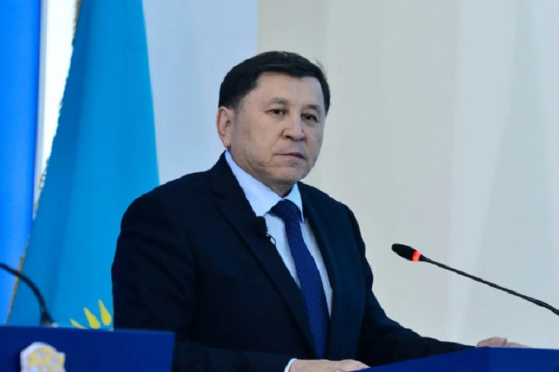 Капитал - Жандарбек Бекшин: Все понимают, что 16 августа заболеваемость не прекратится