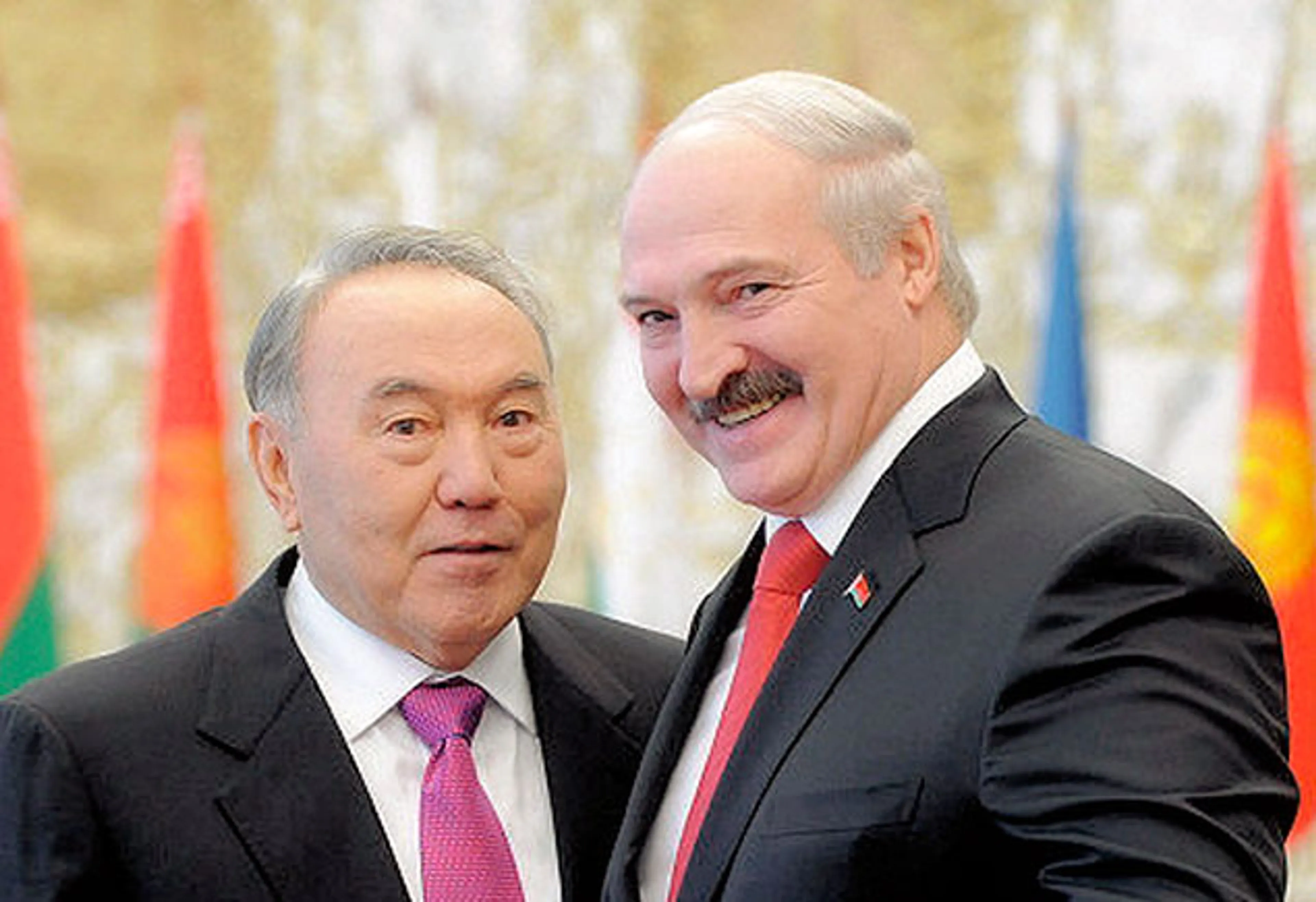 Капитал - Нурсултан Назарбаев поздравил Александра Лукашенко