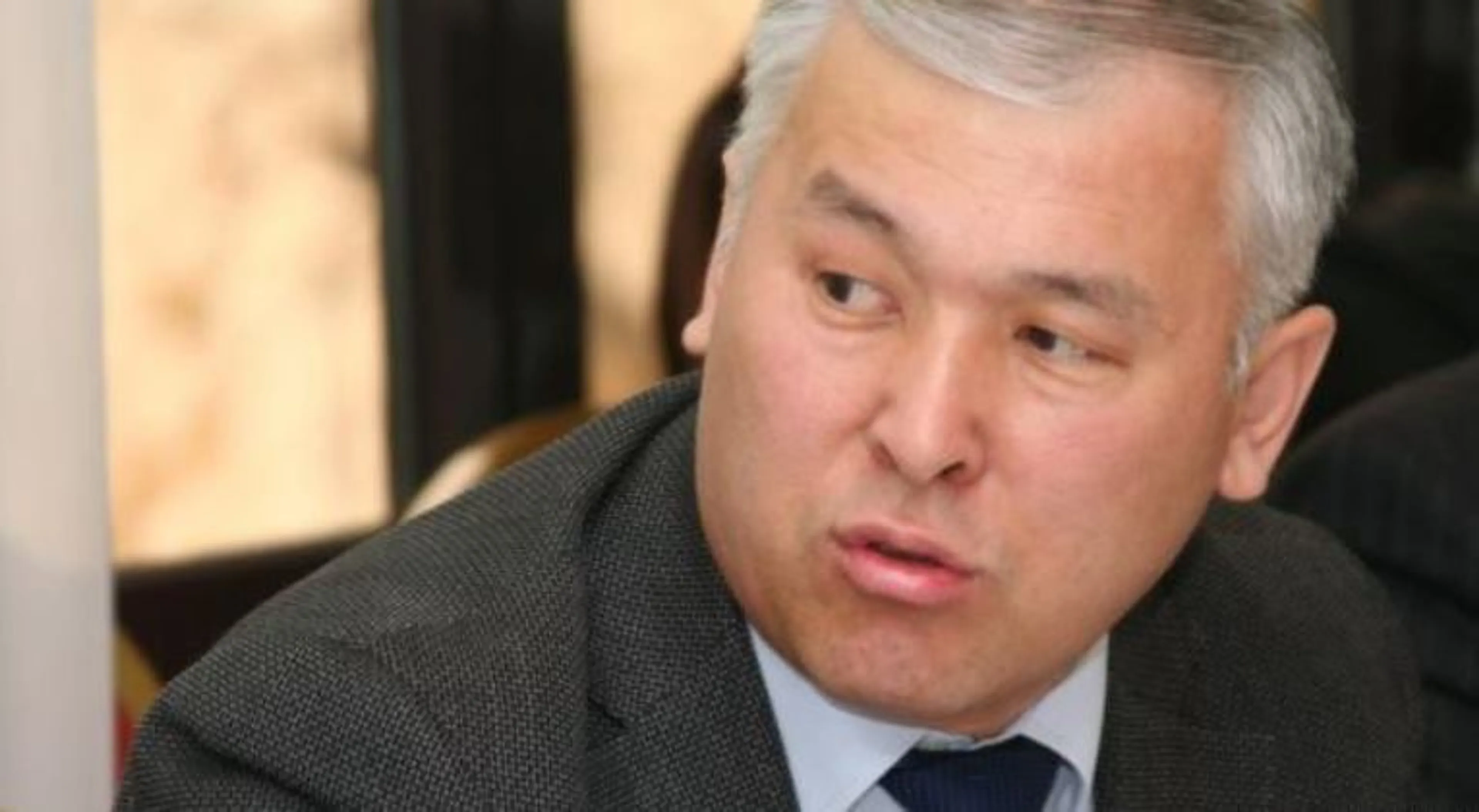 Капитал - Мурат Абенов вступился за депутатов