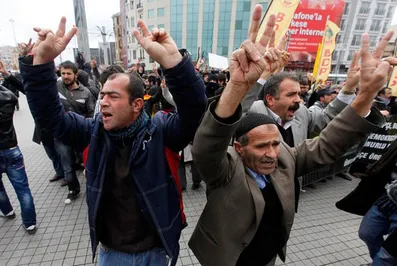 В Турции ввели комендантский час