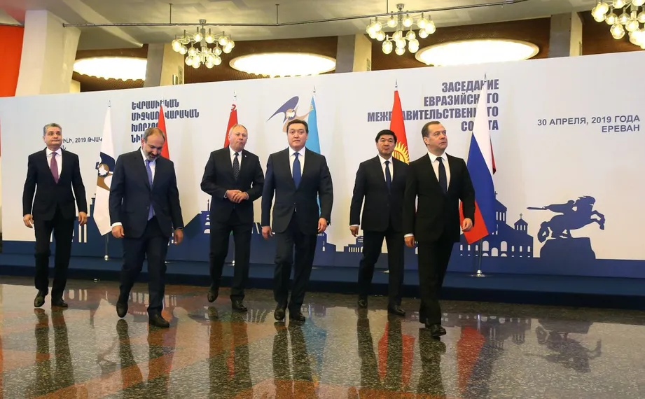 Капитал - Беларусь предложила ограничить право вето в ЕАЭС