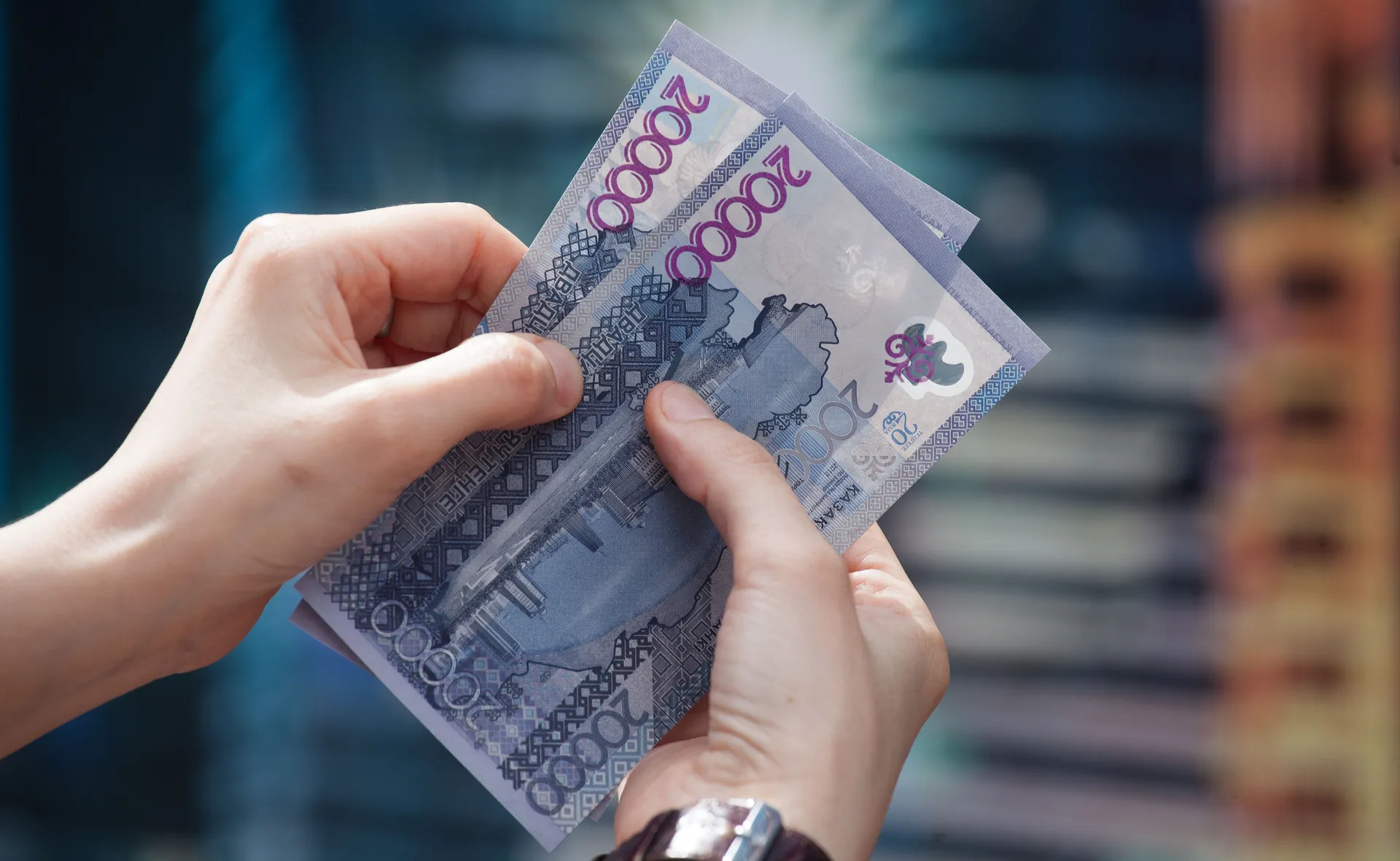 Капитал - Бухгалтеров проверят на предмет отмывания доходов