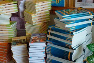 Капитал - Школьников Алматы обеспечат бесплатными учебниками