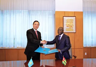 Капитал - Казахстан установил дипотношения с Тоголезской Республикой