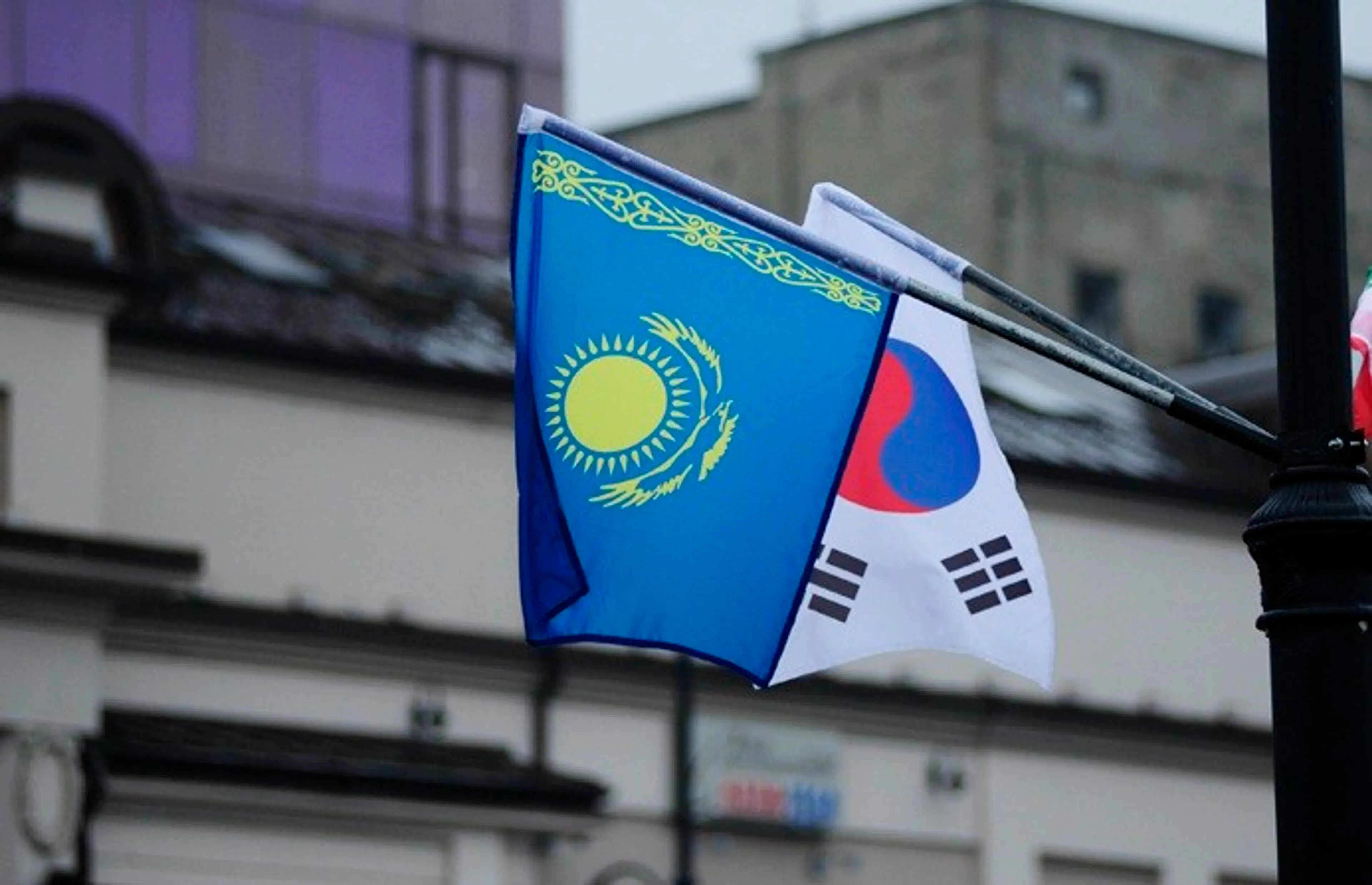 Капитал - Итоги визита Нурсултана Назарбаева в Южную Корею