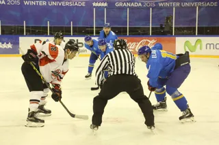 Капитал - Хоккейная сборная Казахстана пробилась в полуфинал Универсиады