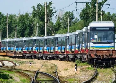 Партия из 50 троллейбусов прибыла в Алматы