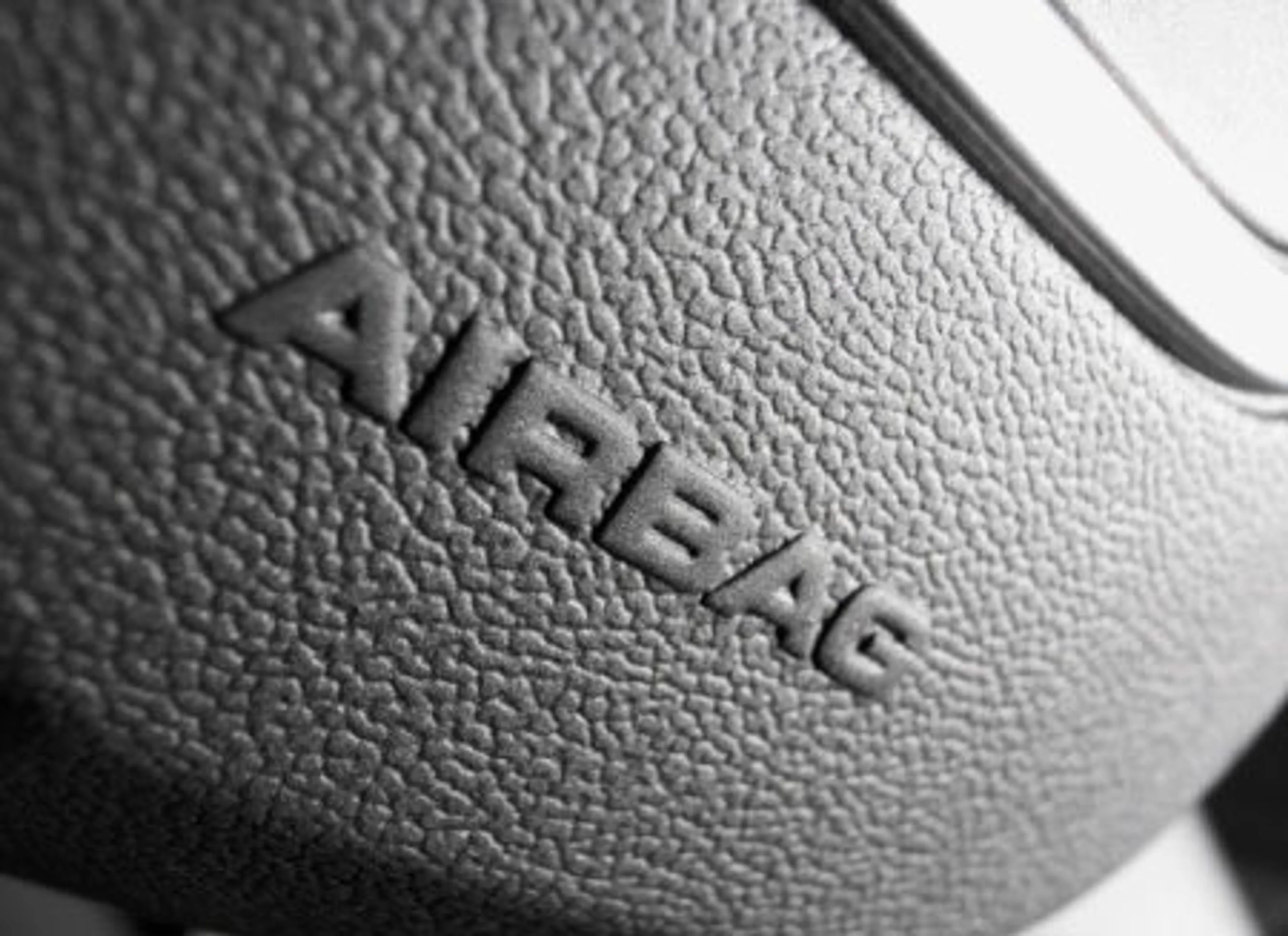 Капитал - BMW готовит Airbag для мотоциклистов