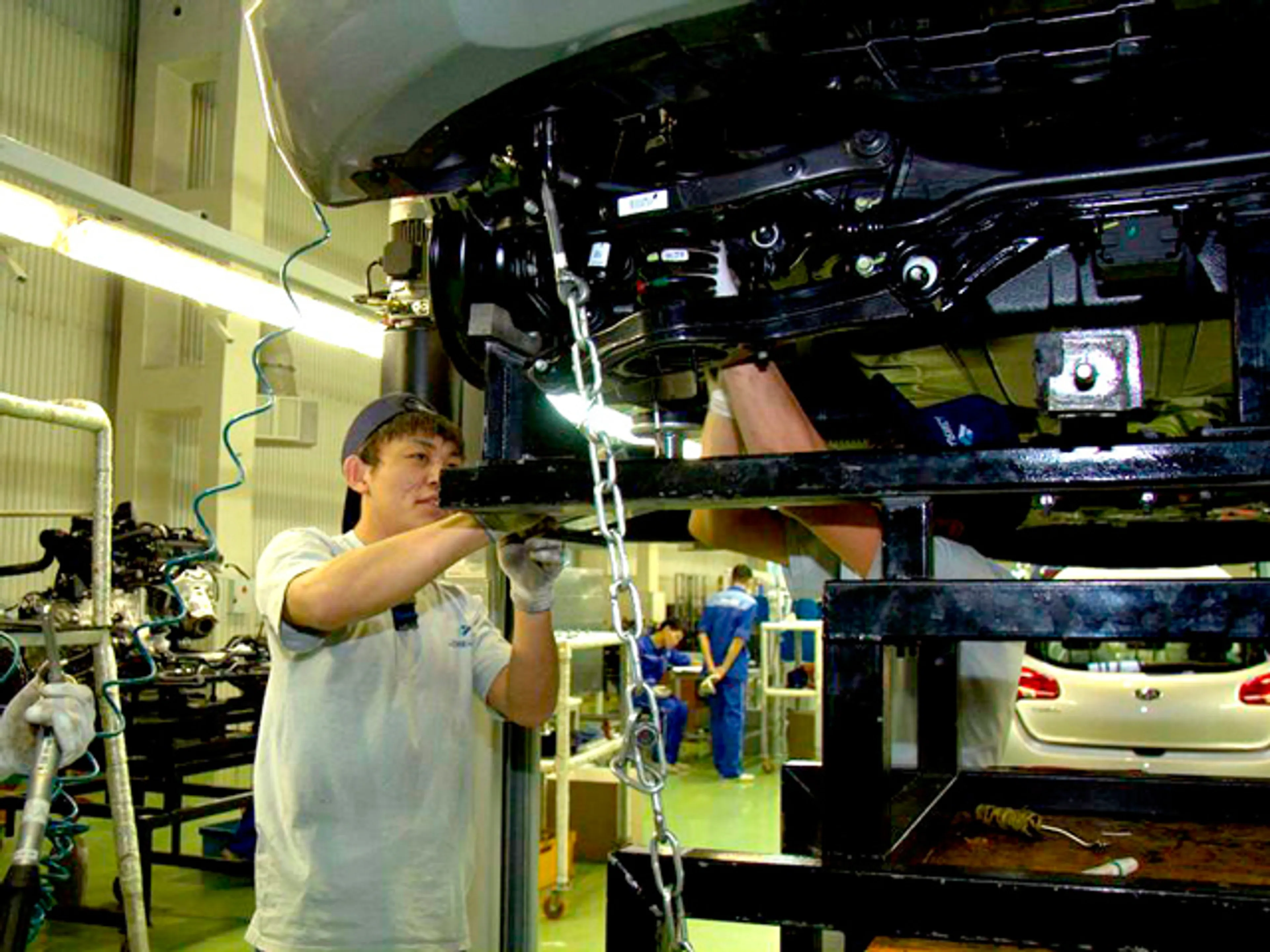 Капитал - Тройной дебют Kia