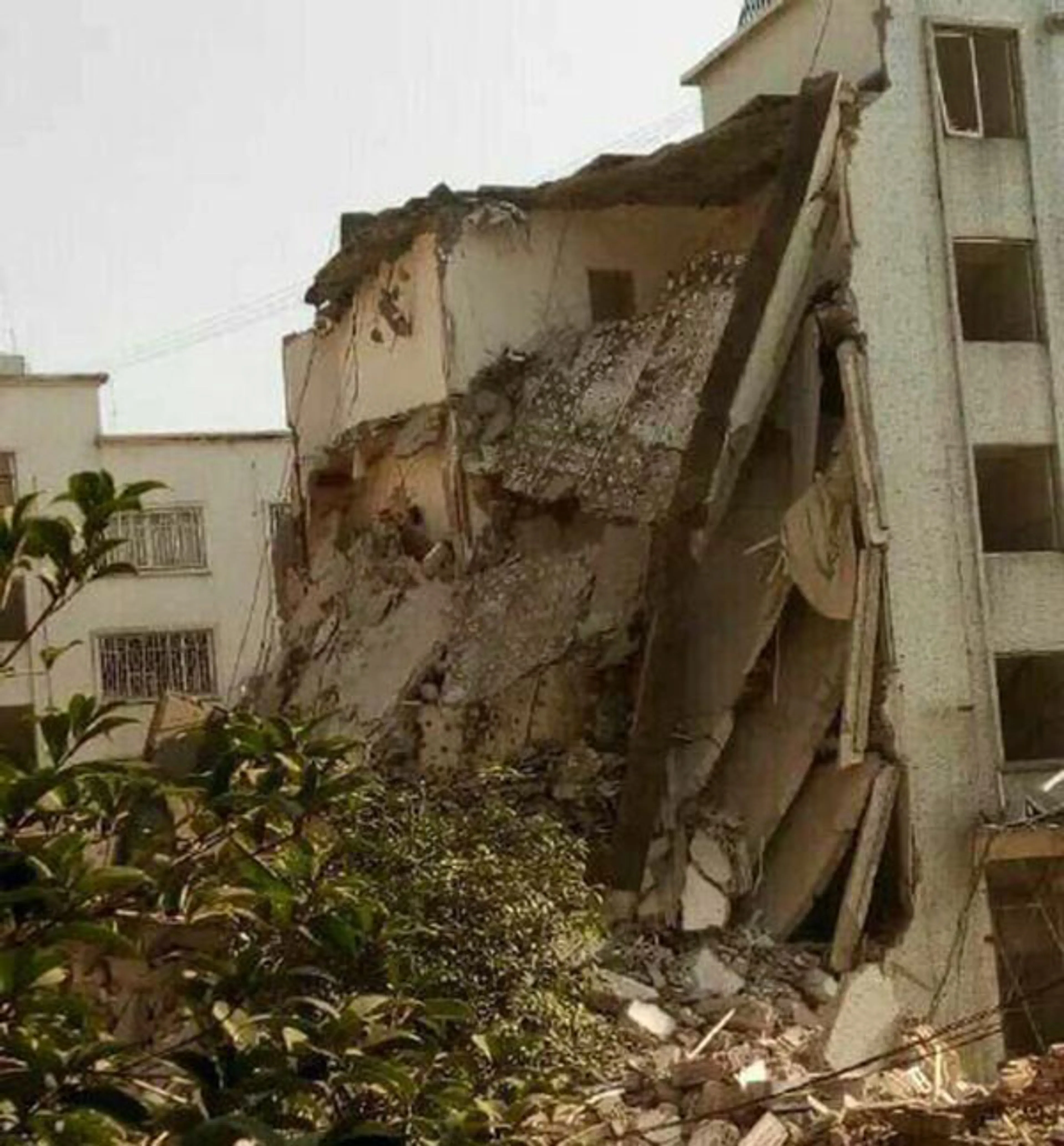 Капитал - На юге Китая прогремела серия мощных взрывов