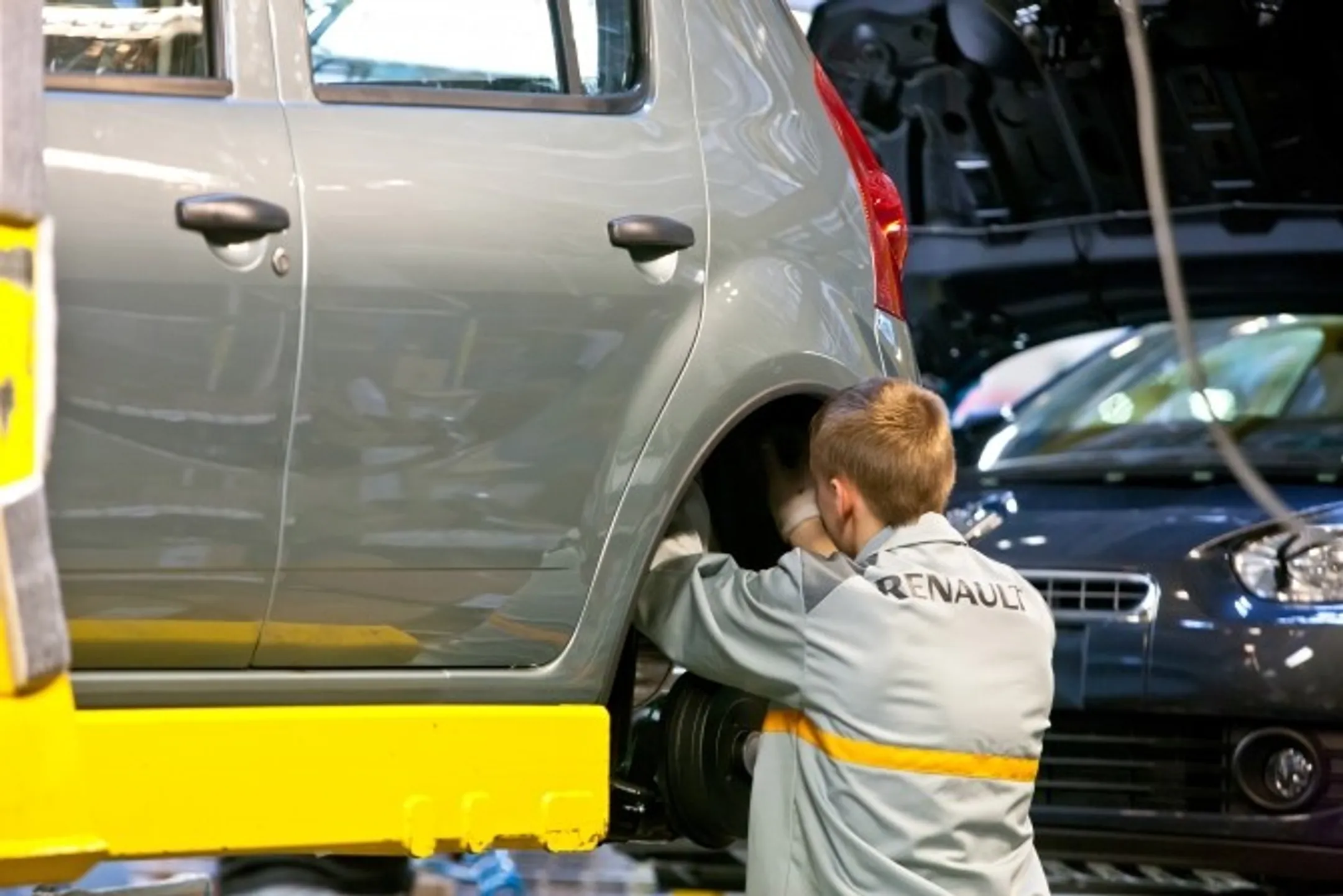 Fiat Chrysler и Renault ведут переговоры о партнерстве - Image Kapital.kz