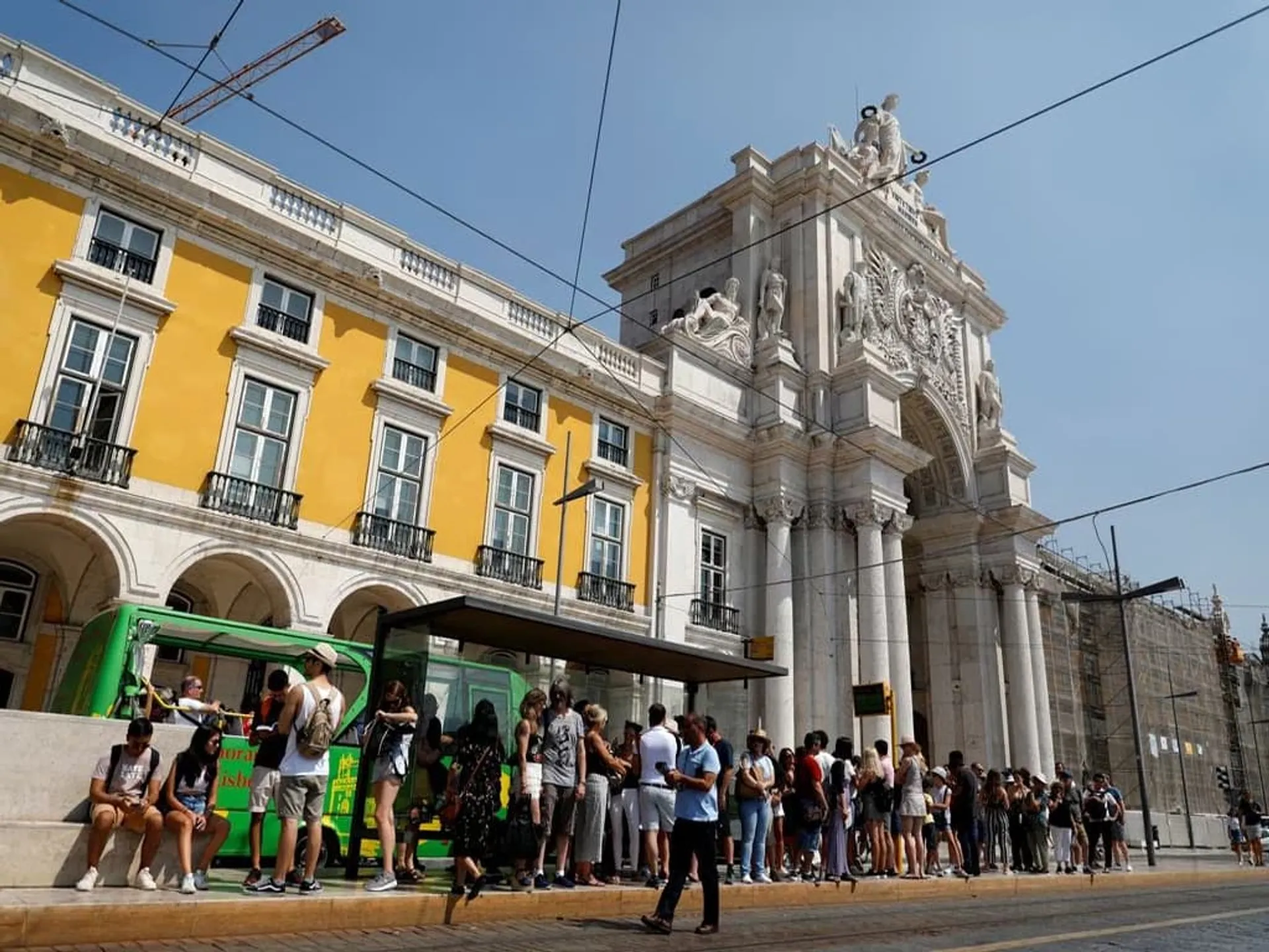 Капитал - Португалия вносит изменения в правила инвестиционного ВНЖ