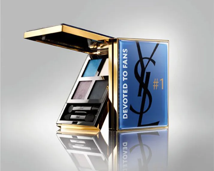 Капитал - Макияж в стиле Facebook