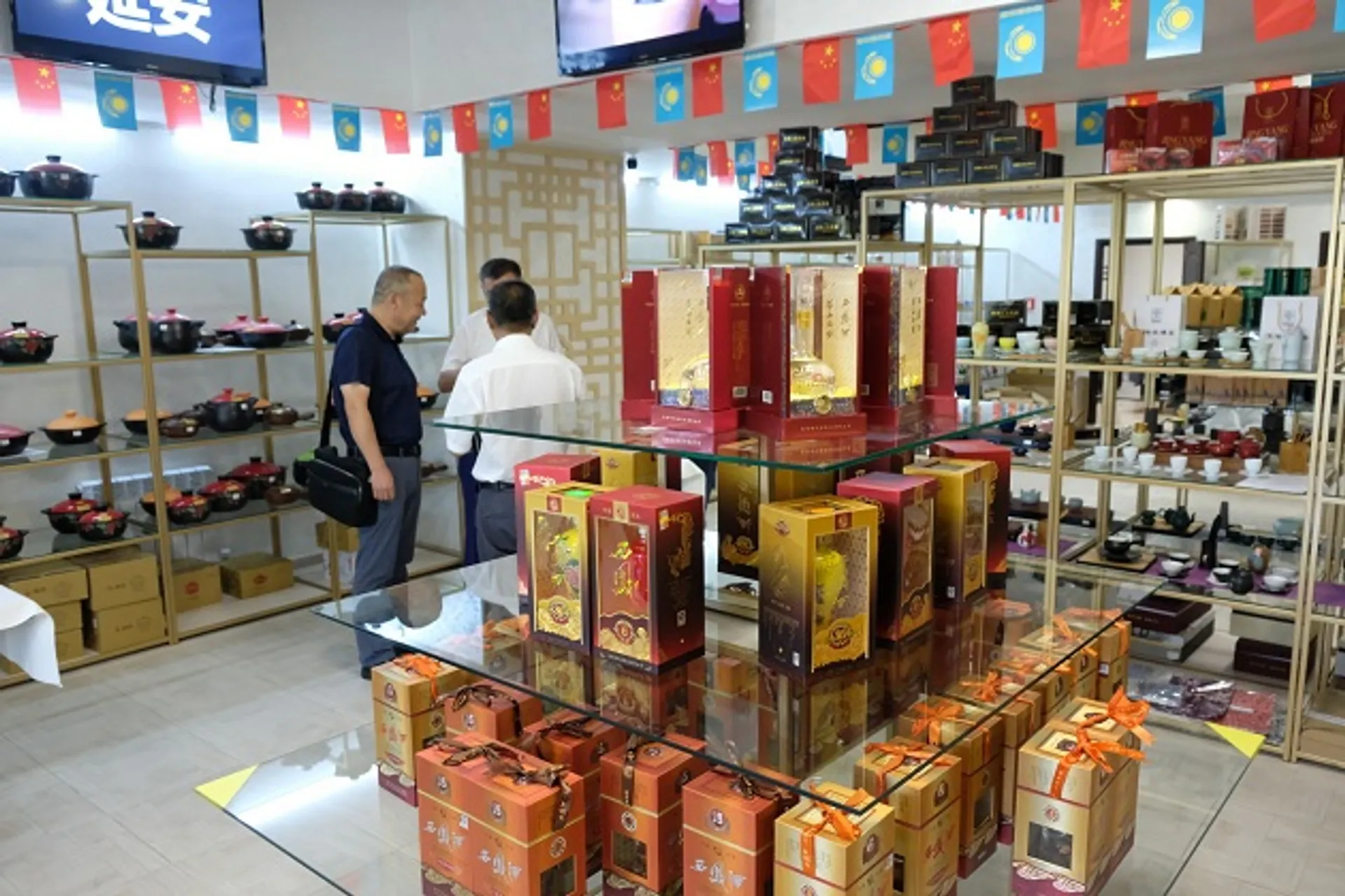 Капитал - Товарооборот между Алматы и Китаем увеличился на 50%