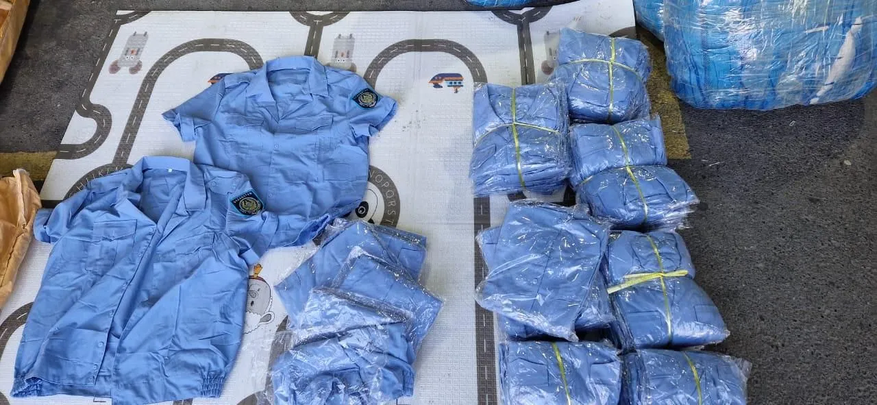 В Казахстан пытались незаконно завезти полицейскую форму