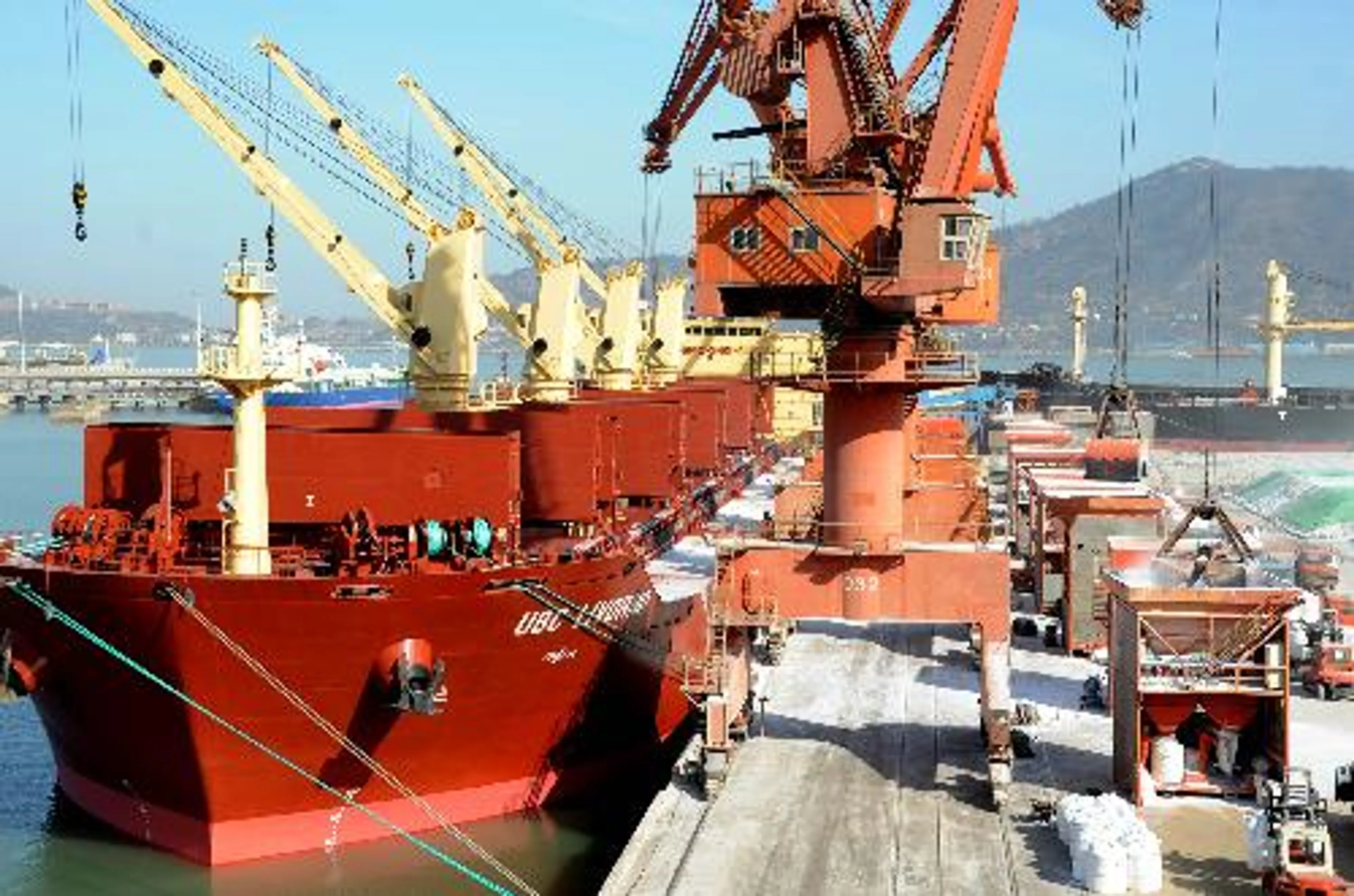 Капитал - Казахстан примет участие в расширении китайского порта