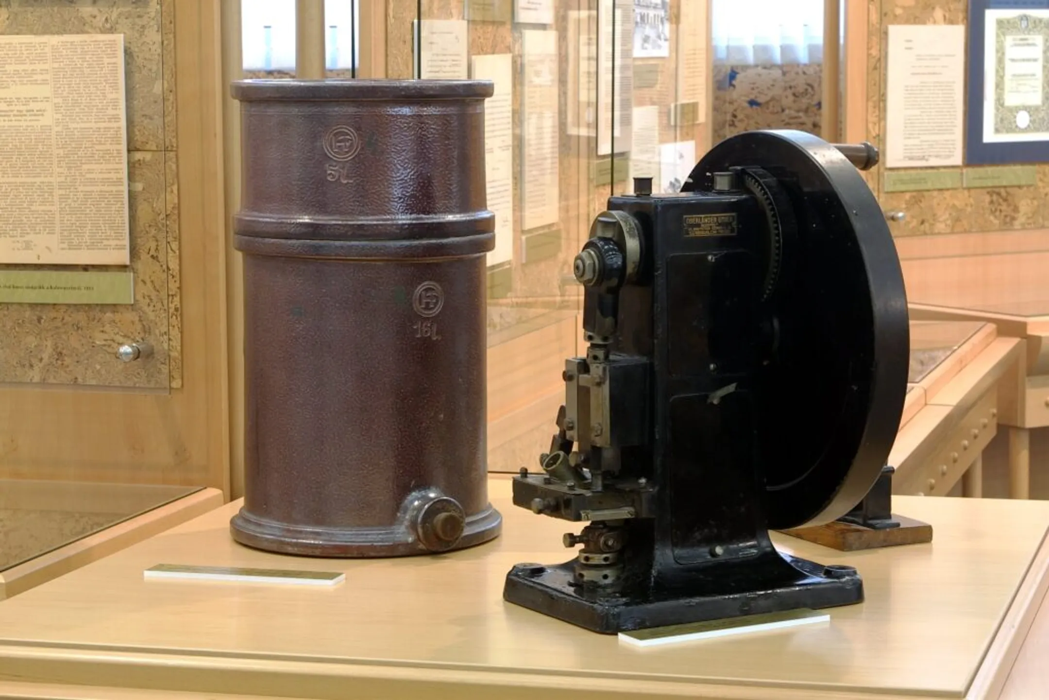 Аппарат для таблетирования