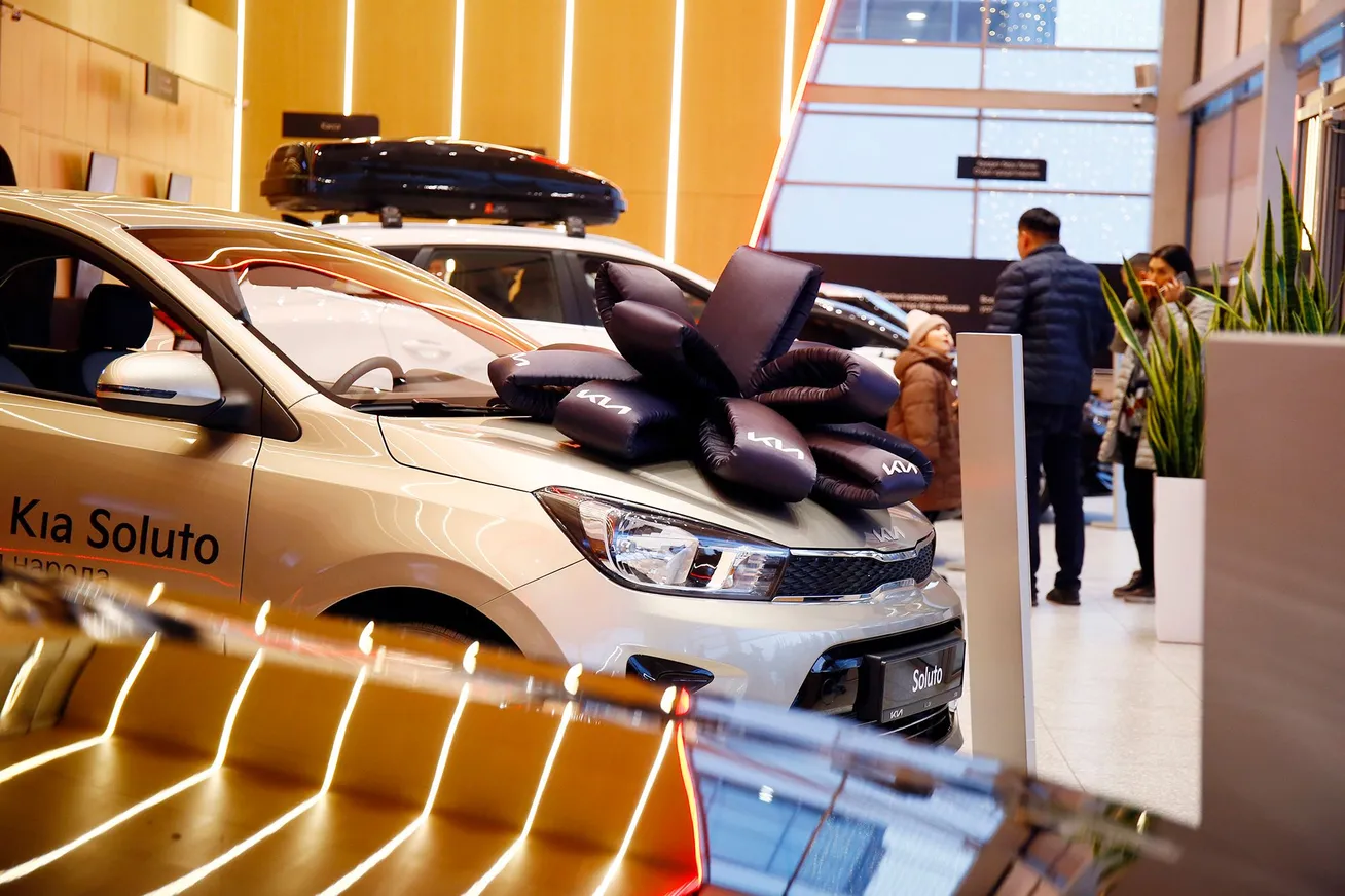 На фото: машина&nbsp;Kia Soluto