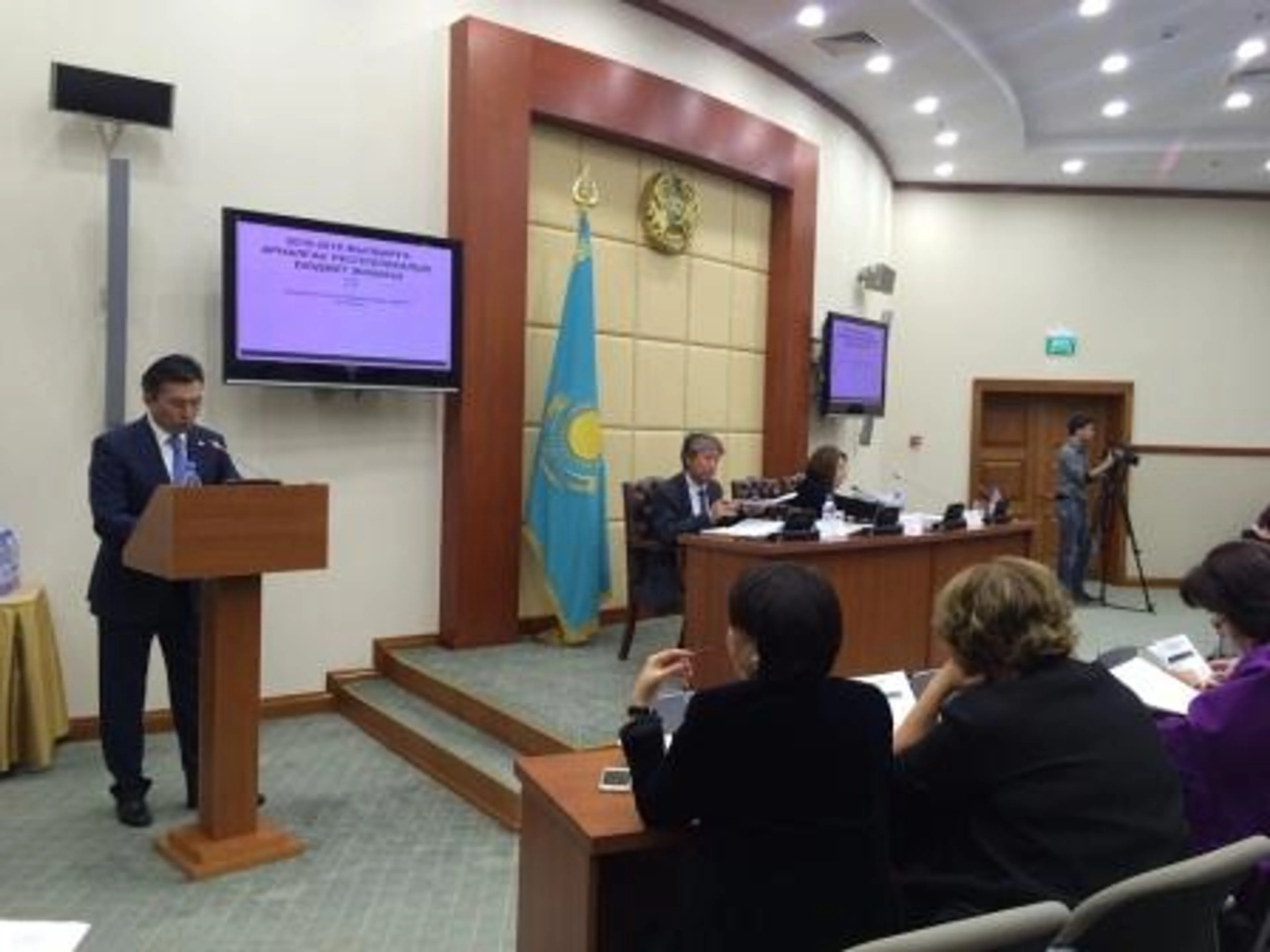 Капитал - Поступления бюджета в 2016 году составят 6 595,4 млрд тенге