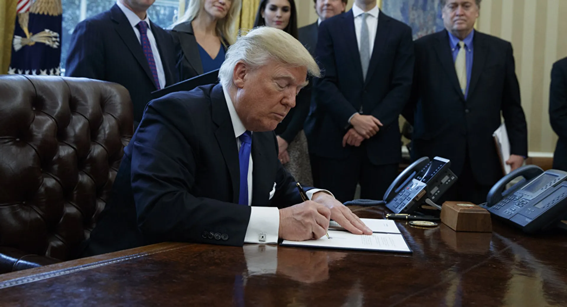 Капитал - Дональд Трамп одобрил налоговую реформу в США