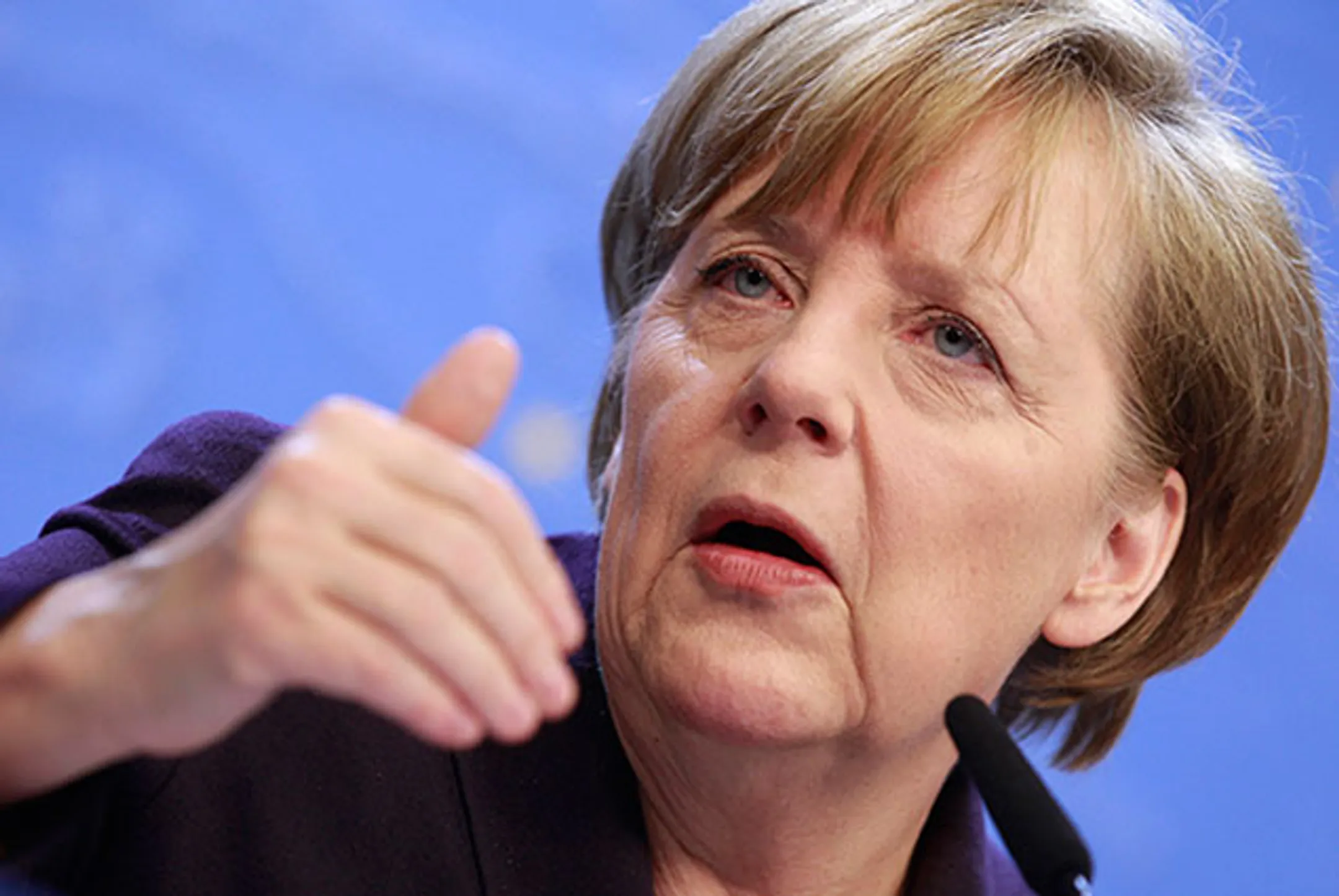 Меркель против выхода Греции из еврозоны - Image Kapital.kz