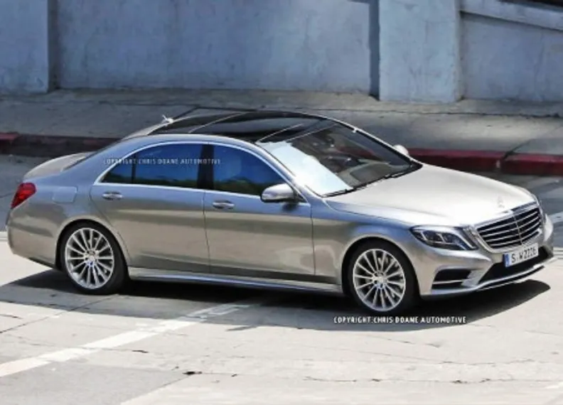 Капитал - S-Class (W222): Допремьерный показ