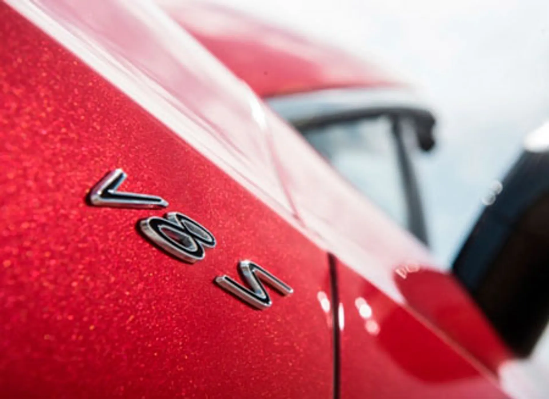 Капитал - Bentley Continental V8 стал мощнее