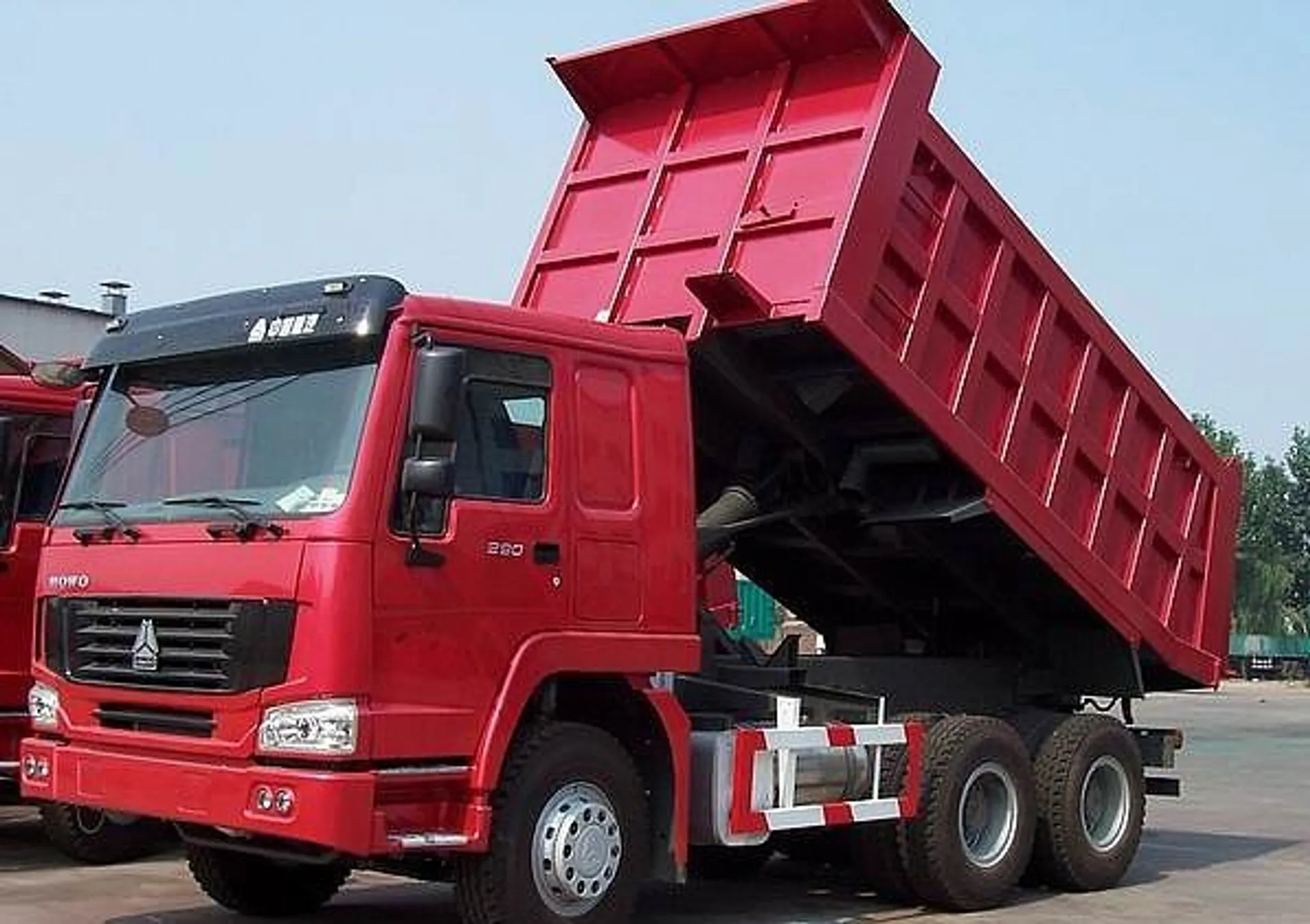 Капитал - Китайские грузовики наносят ущерб в 100 млрд.