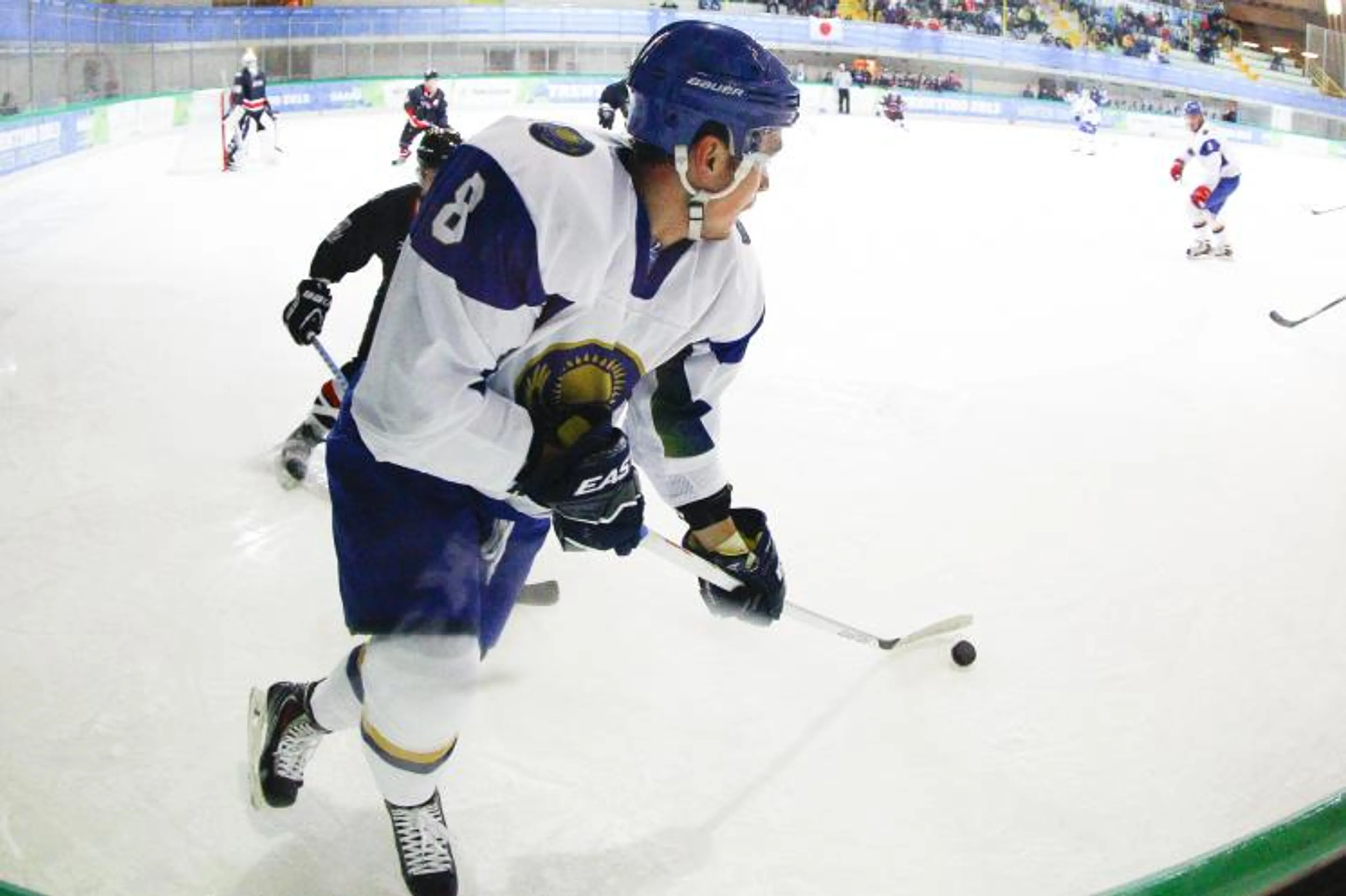 Капитал - Сборная Казахстана по хоккею вышла в полуфинал Универсиады