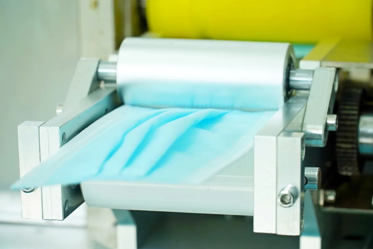 В Нур-Султане запущено производство по пошиву масок - фото kapital.kz