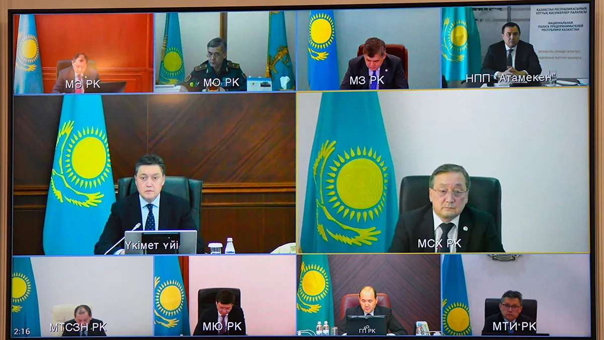 Аскар Мамин поручил следить за ценами на социально значимые продукты