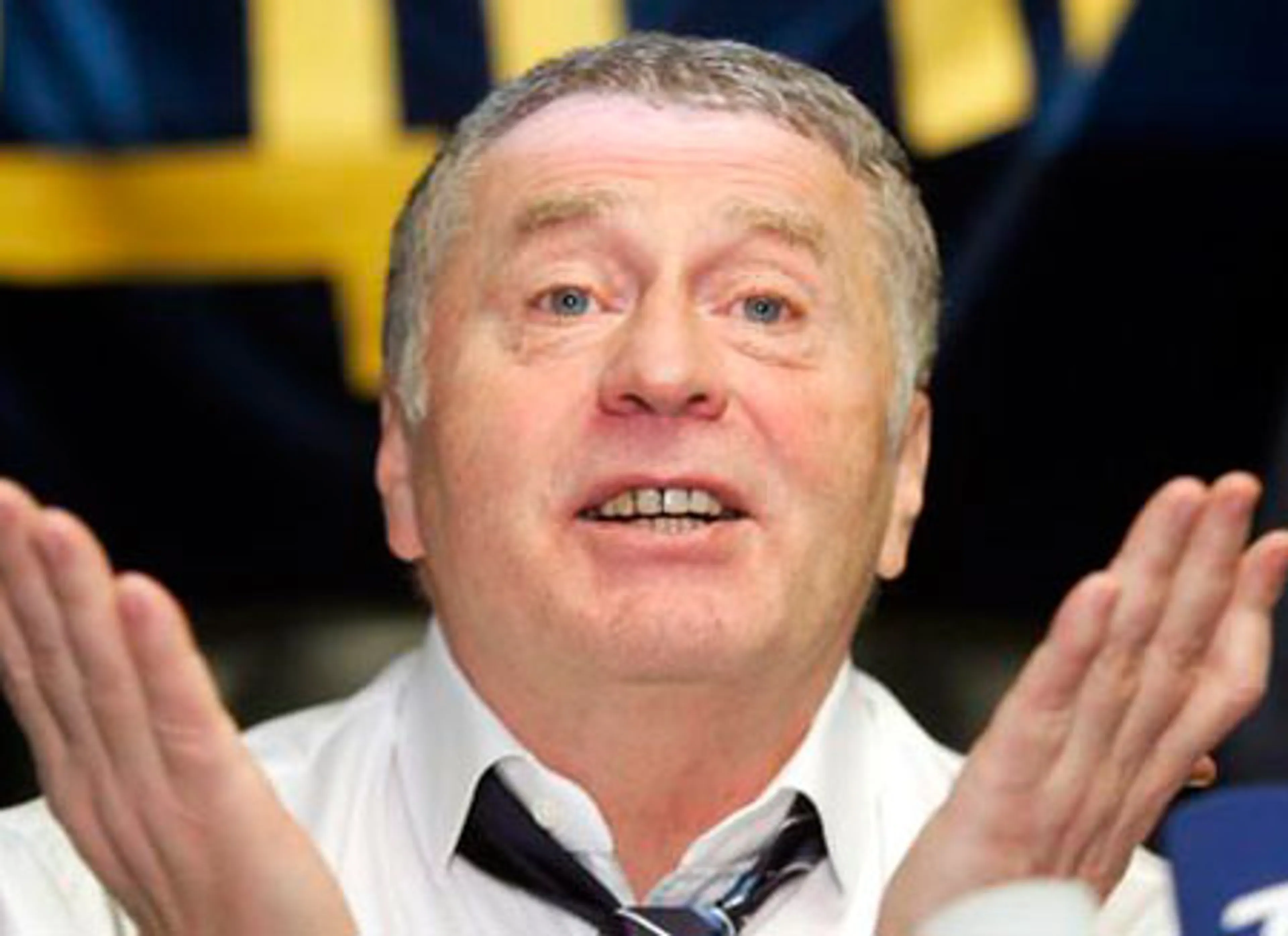 Капитал - Жириновского могут объявить персоной нон грата в Кыргызстане