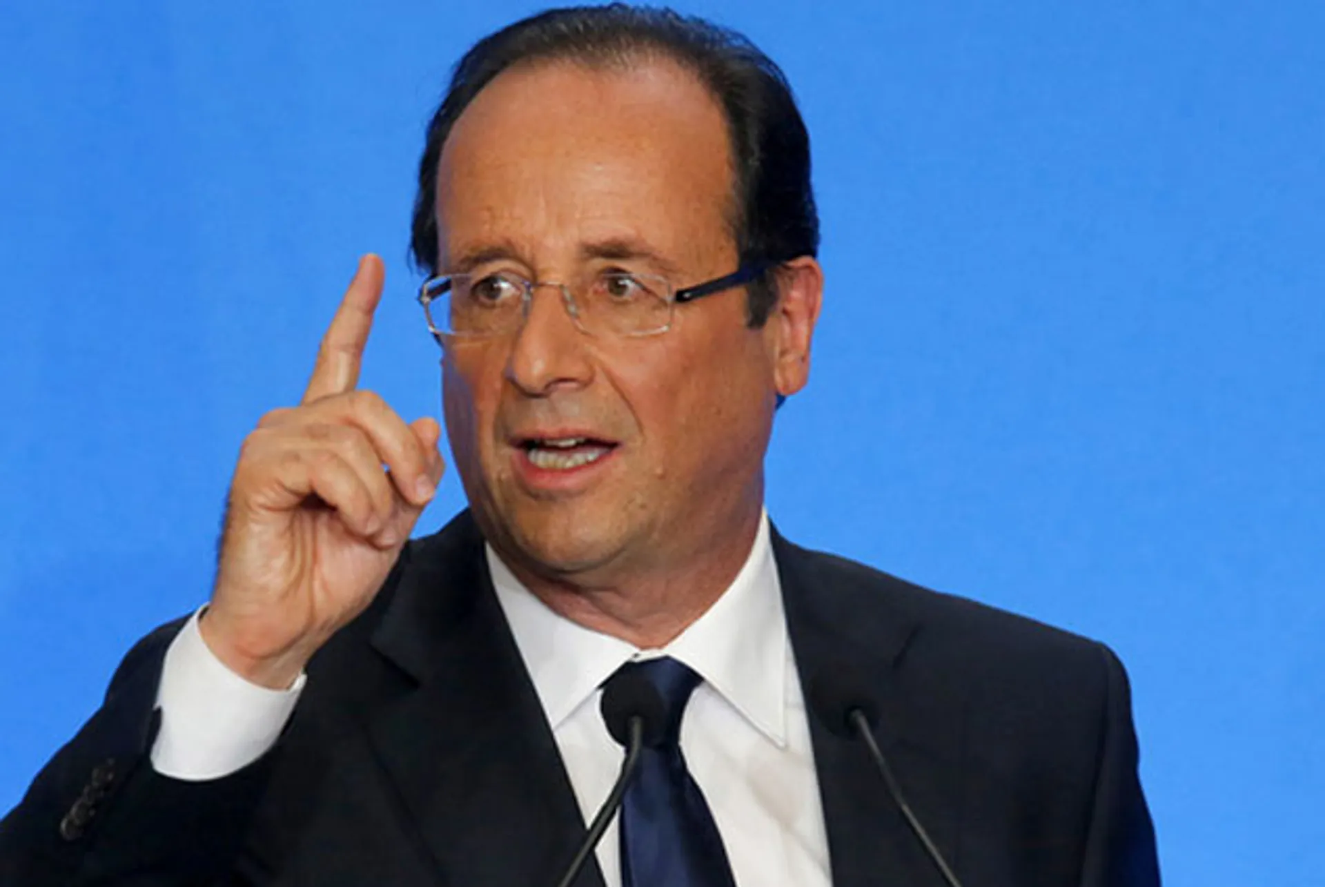 Капитал - Олланд назвал условия отмены санкций против России