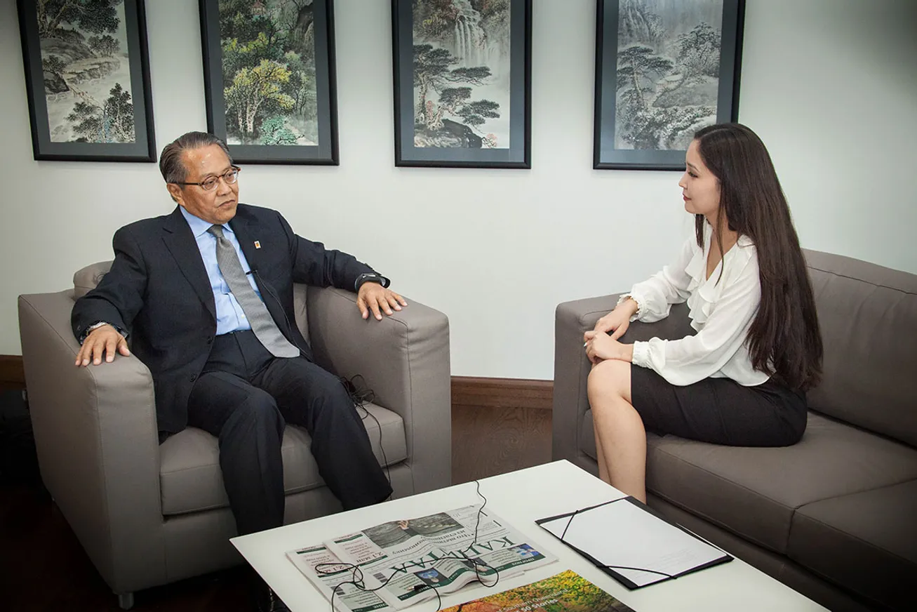 LET’S TALK WITH Anthony Espina - фото kapital.kz