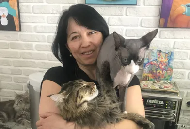 Как астанчанка делает бизнес с котиками