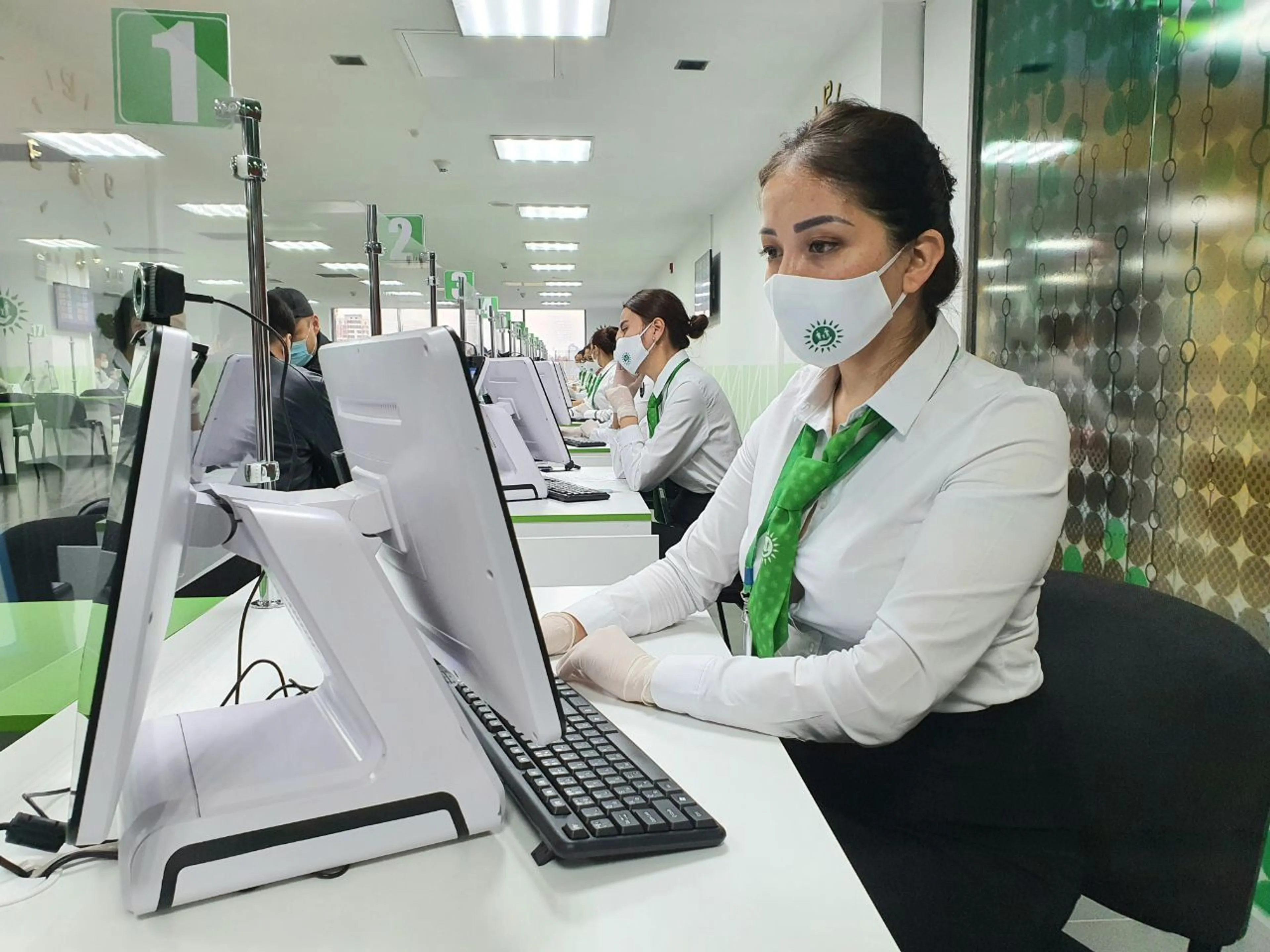 Капитал - В электронном формате оказывается 90% госуслуг