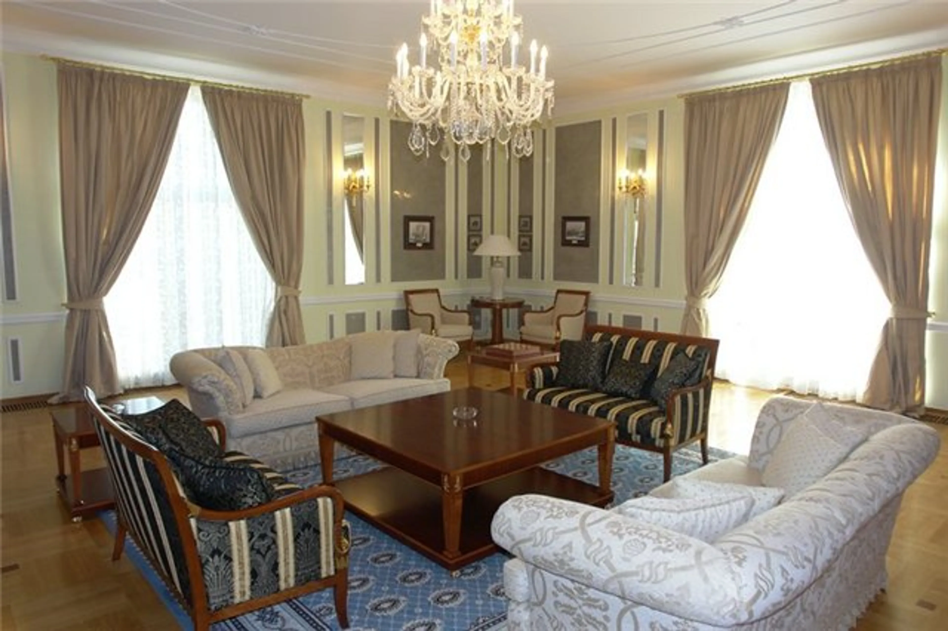 Капитал - Цены на новые квартиры доходят до $13 тыс. за кв. метр