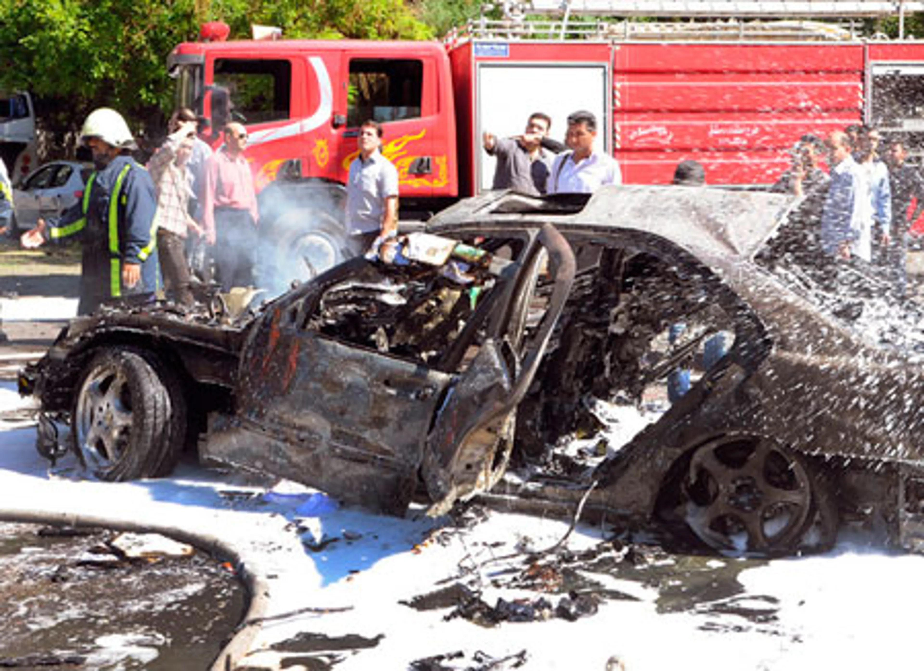 Капитал - Убиты 10 человек при попытке взорвать премьер-министра Сирии