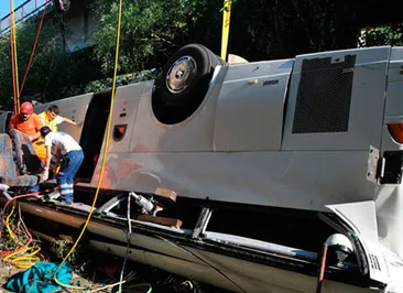 В результате аварии в Турции погибли 6 человек