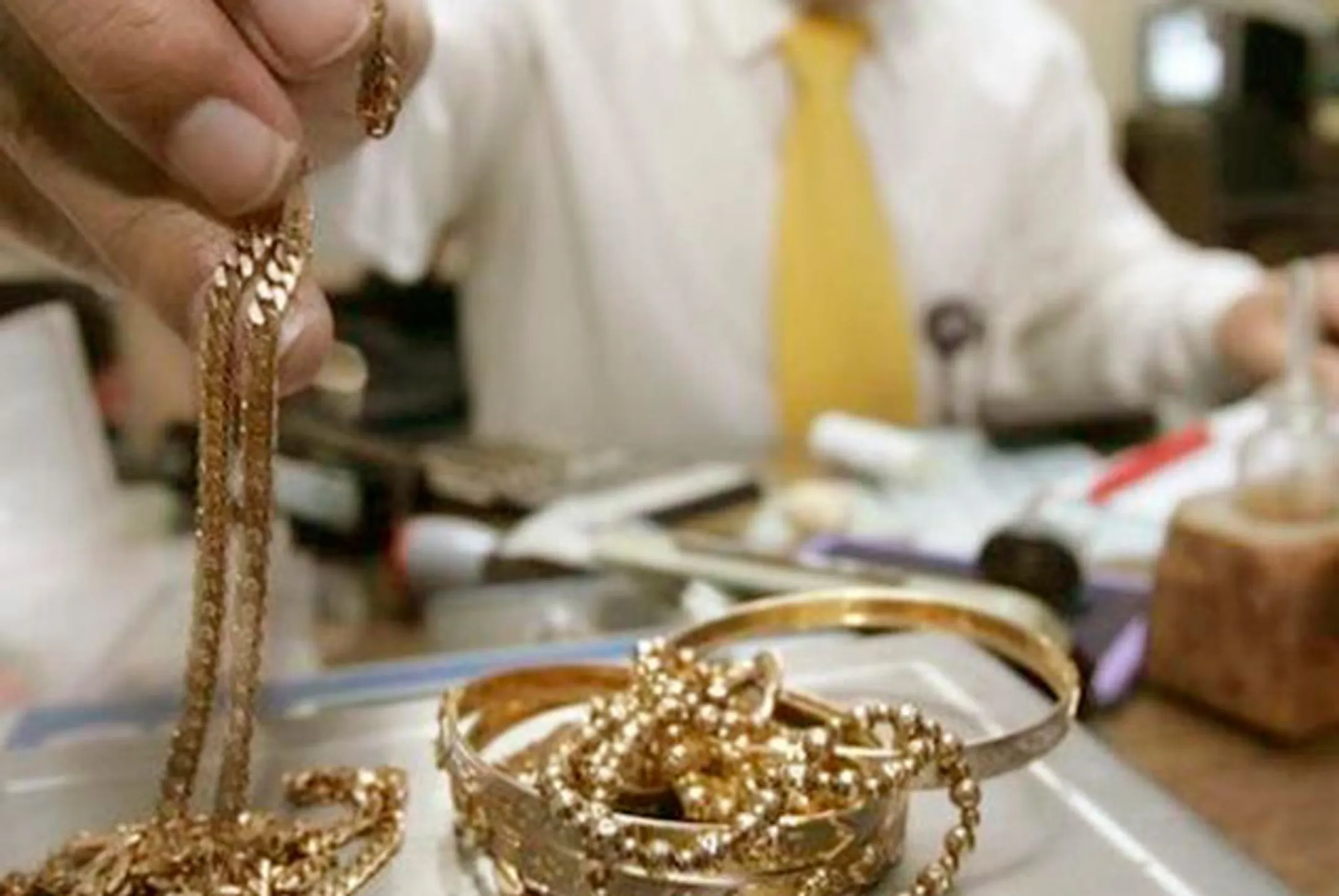 В Кыргызстане ломбарды берут в залог детей - Image Kapital.kz