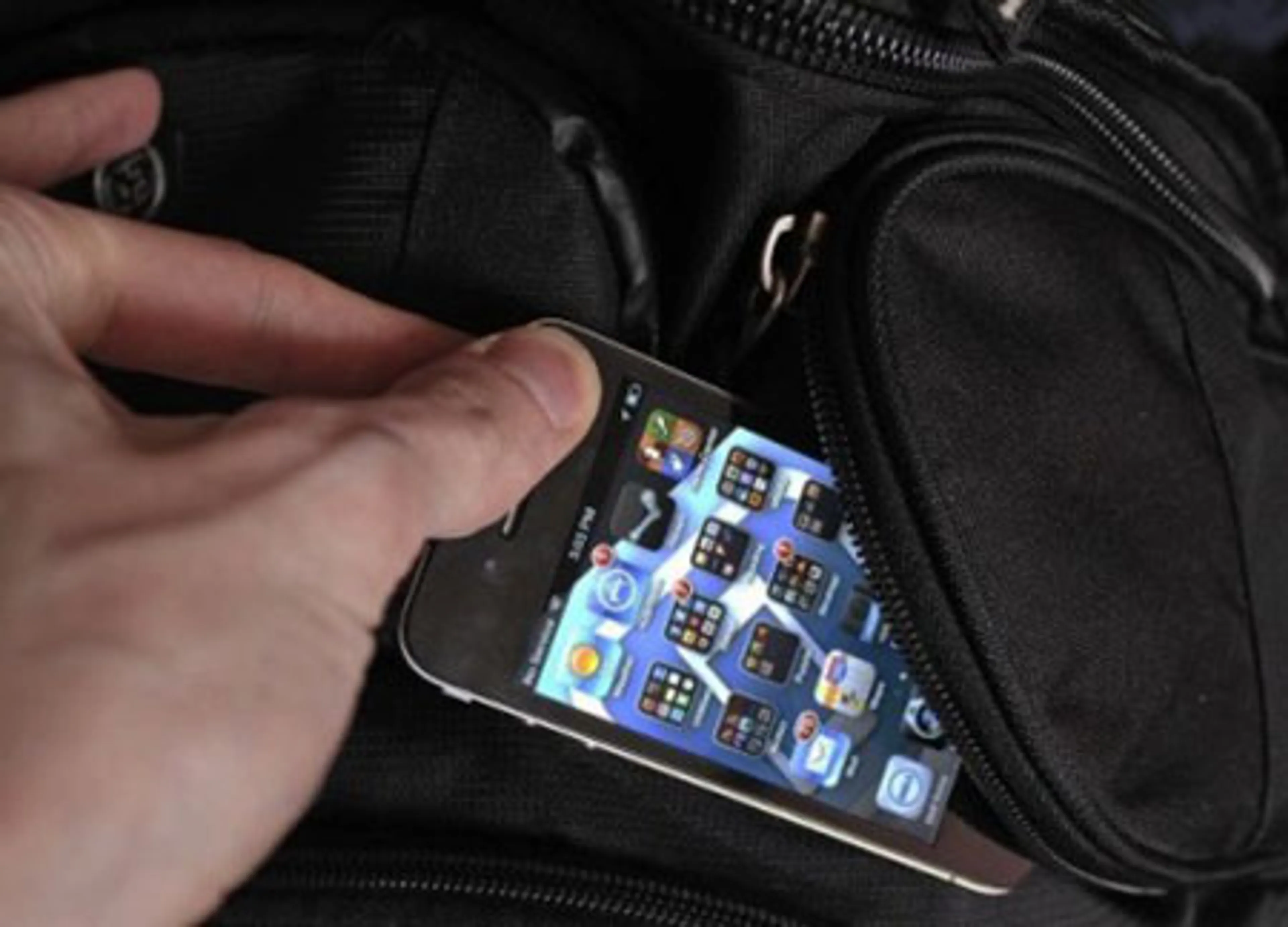 Капитал - Похитителей смартфонов можно будет заснять на камеру