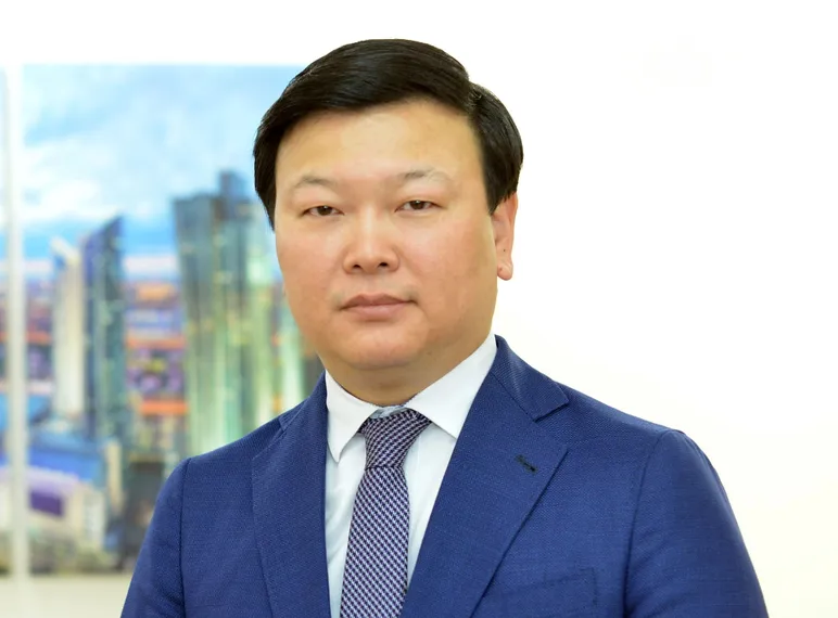 Капитал - Алексей Цой переходит на работу в гражданский сектор