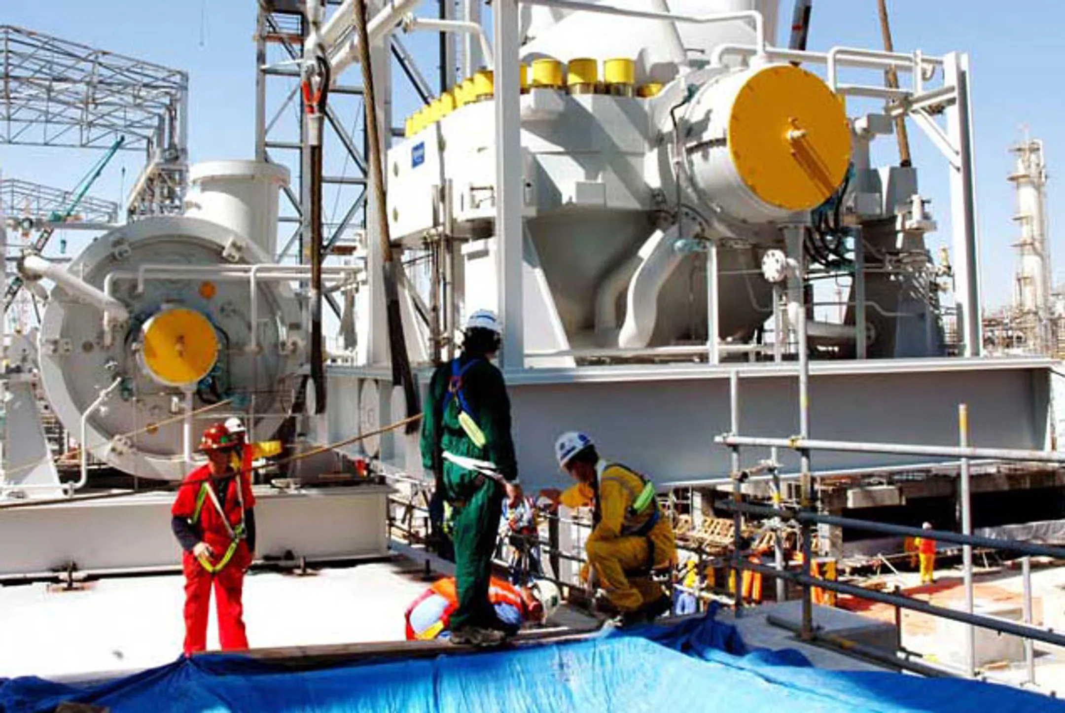 Иран и Ирак вынужденно снизили цены на нефть - Image Kapital.kz