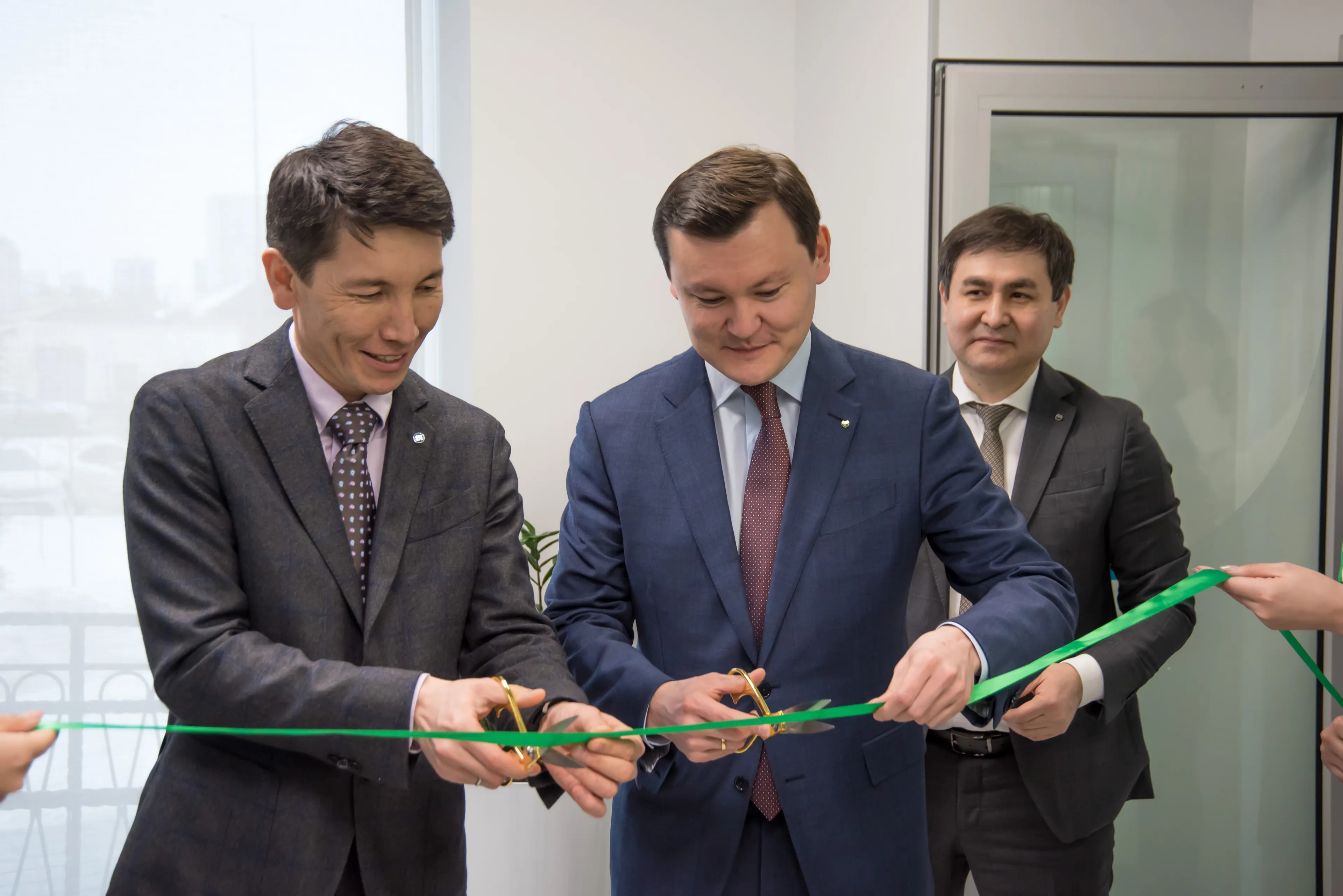 Капитал - Сбербанк открыл первый Центр кредитования населения в Нур-Султане