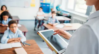 Капитал - 95% казахстанцев вынуждены тратить деньги на допобразование детей