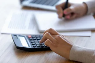 Капитал - Сколько счетов открыли россияне в Центральном депозитарии РК